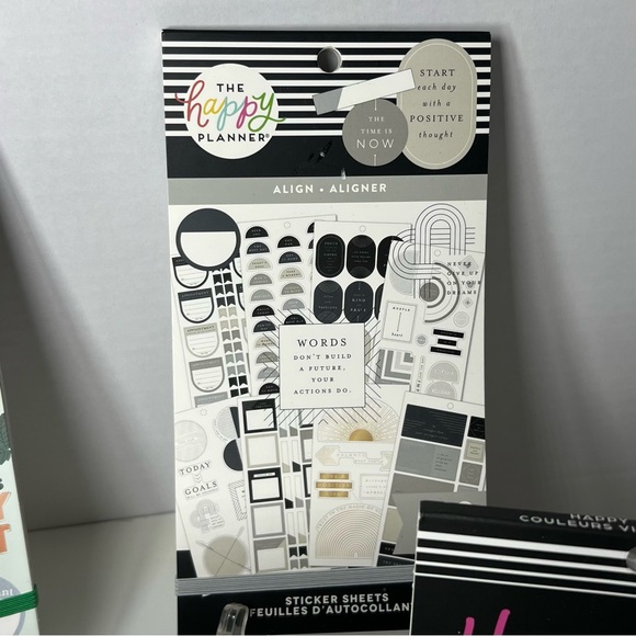 THE HAPPY PLANNER GIFT SET #16 - Picture 7 of 9